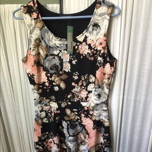 NWT Floral cocktail dress!